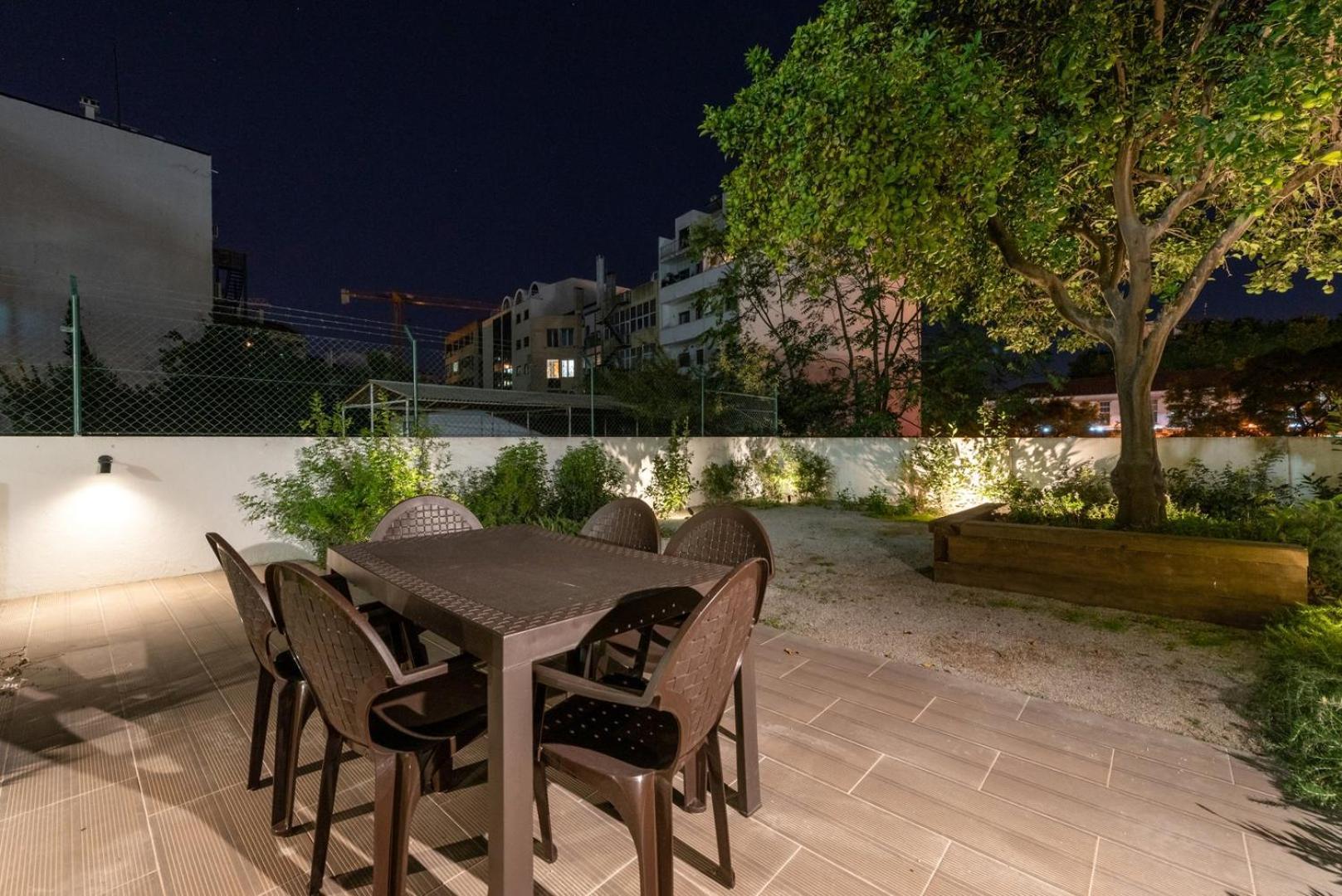 Апартаменты Guestready - Saldanha Building Garden Лиссабон Экстерьер фото