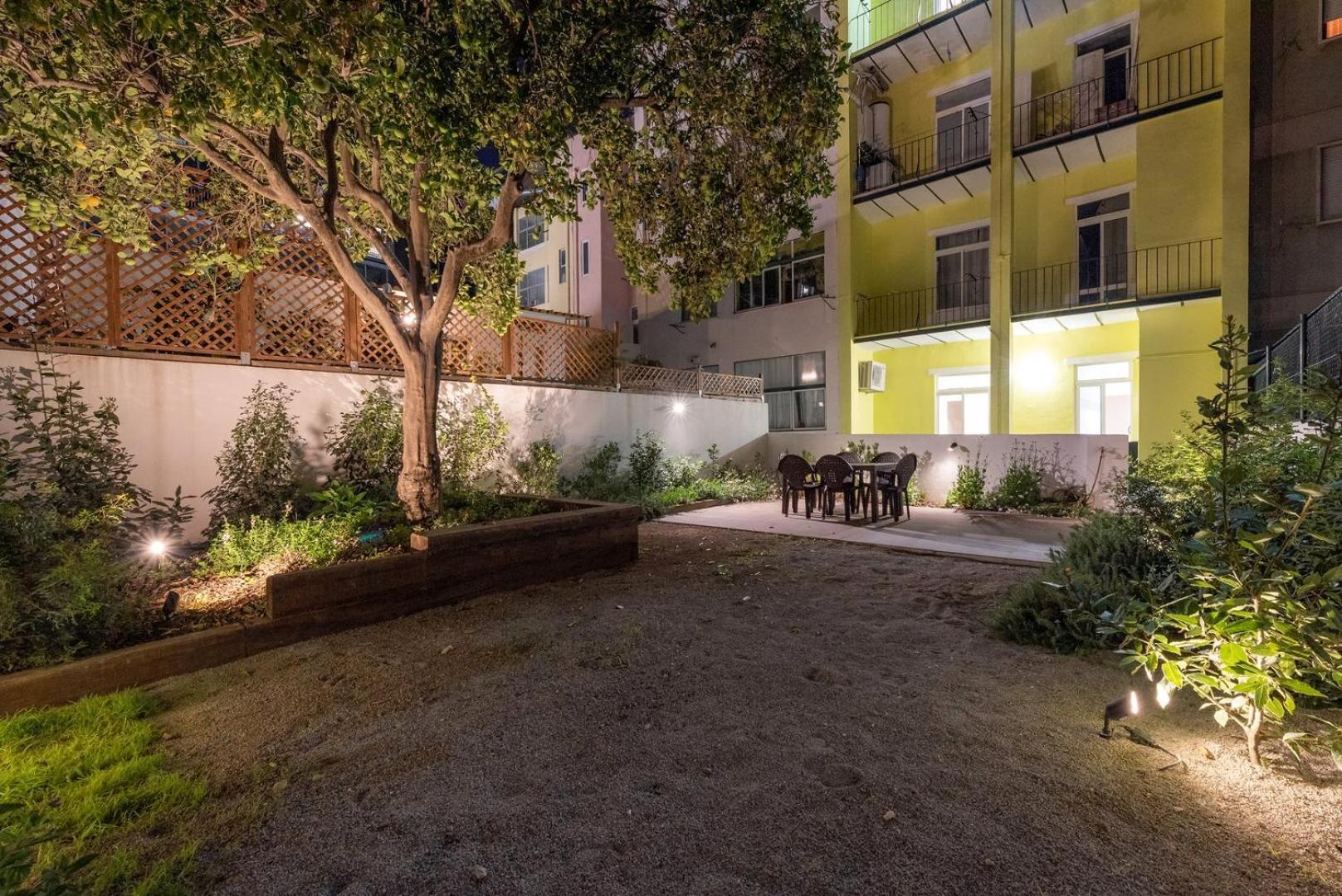 Апартаменты Guestready - Saldanha Building Garden Лиссабон Экстерьер фото